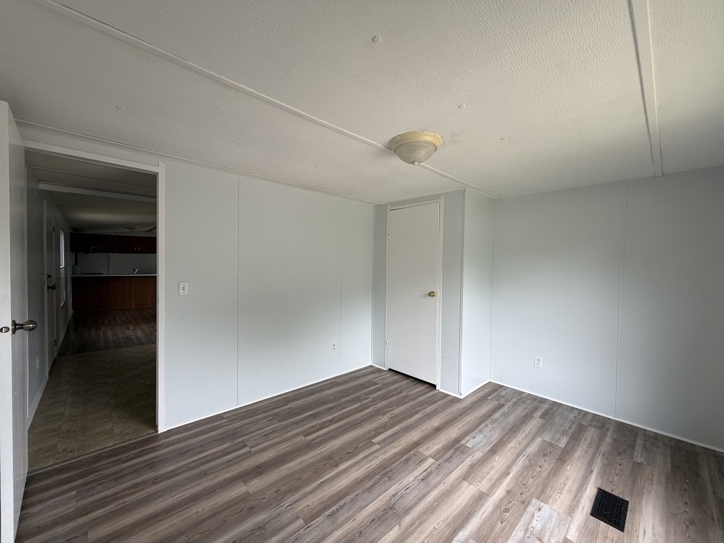 29 Pulaski Street Property Photo 11