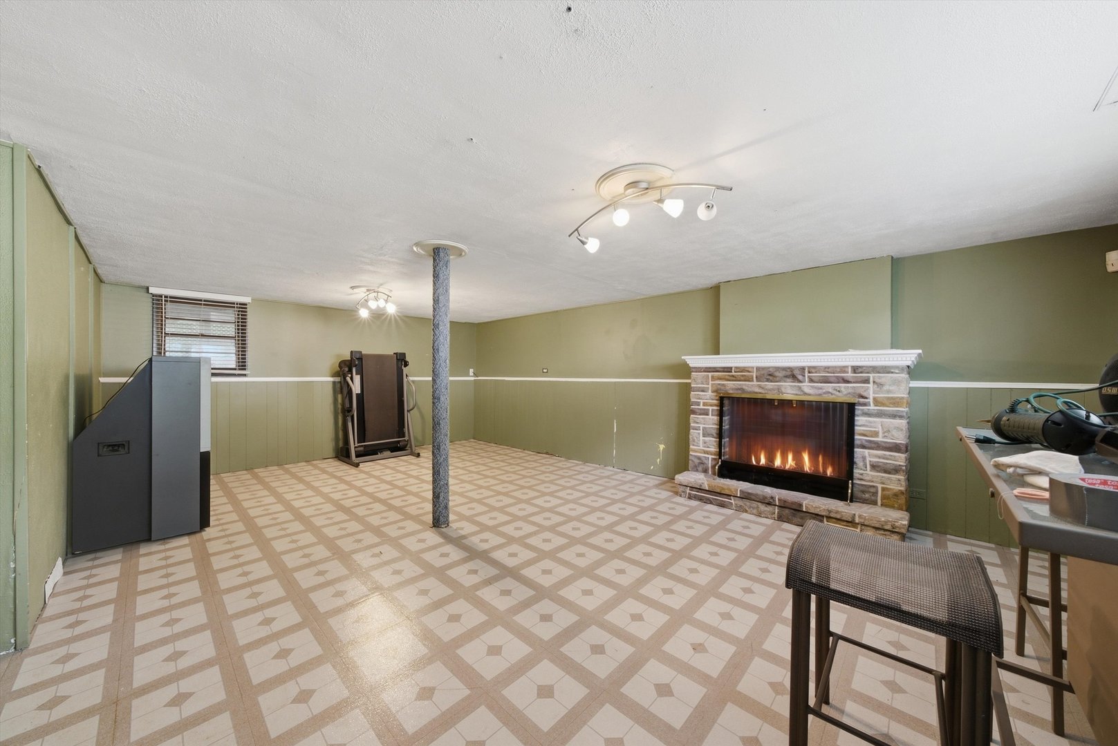 217 E Central Avenue Property Photo 13