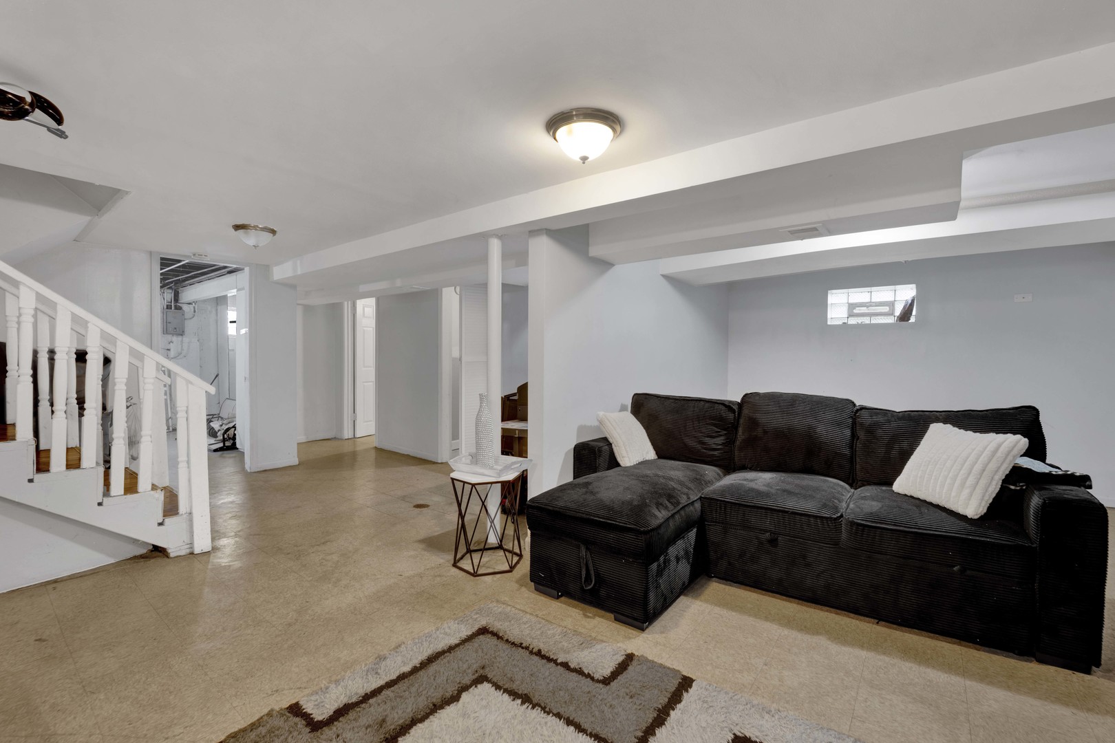 321 W 104th Place Property Photo 10