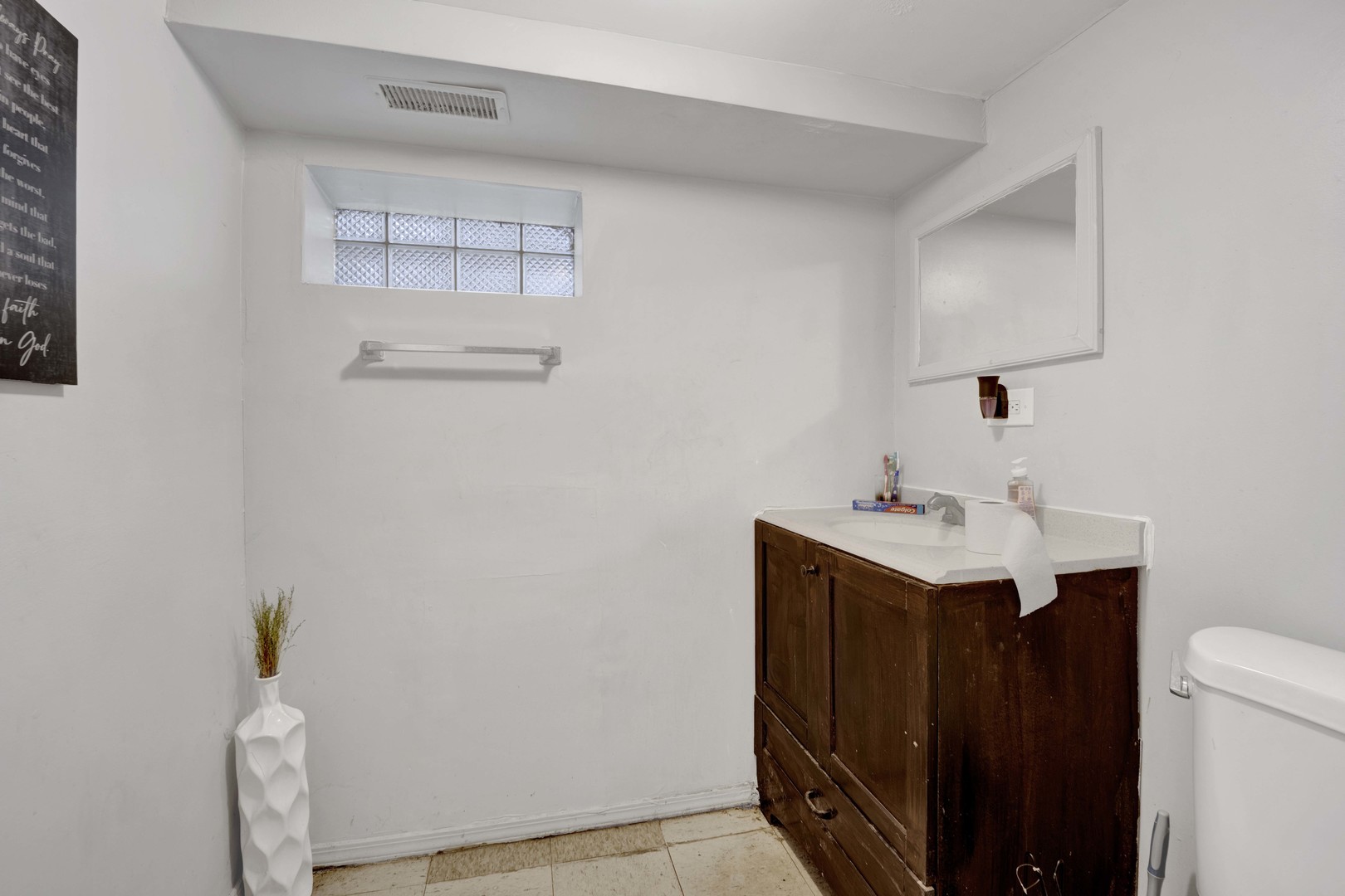 321 W 104th Place Property Photo 12