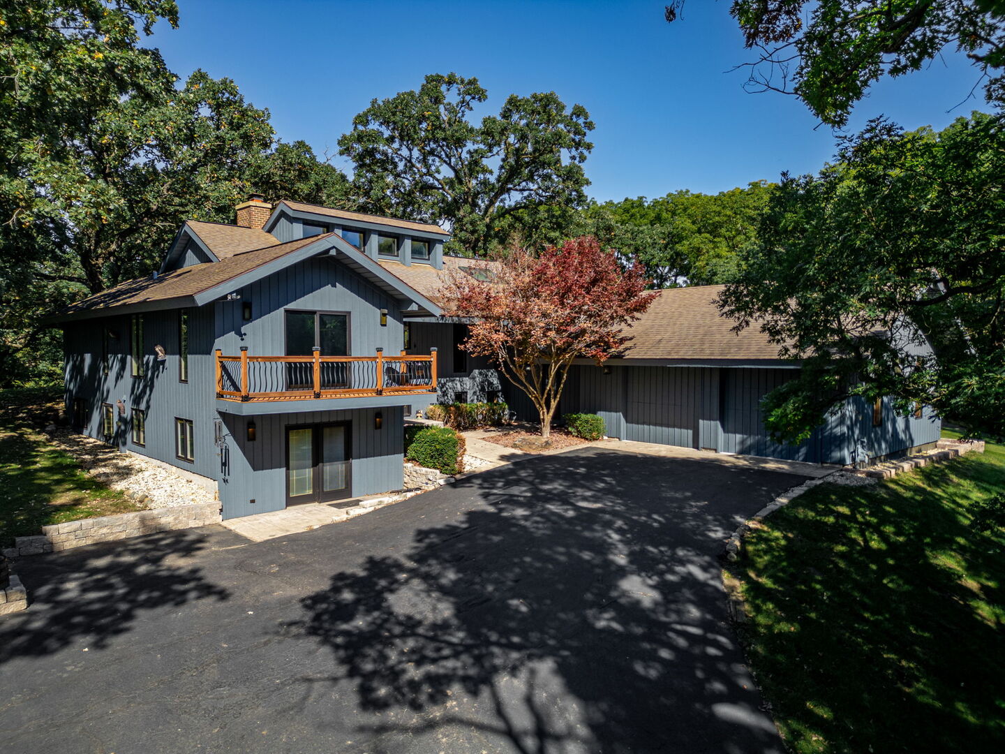 7707 N Valley Hill Road Property Photo 1