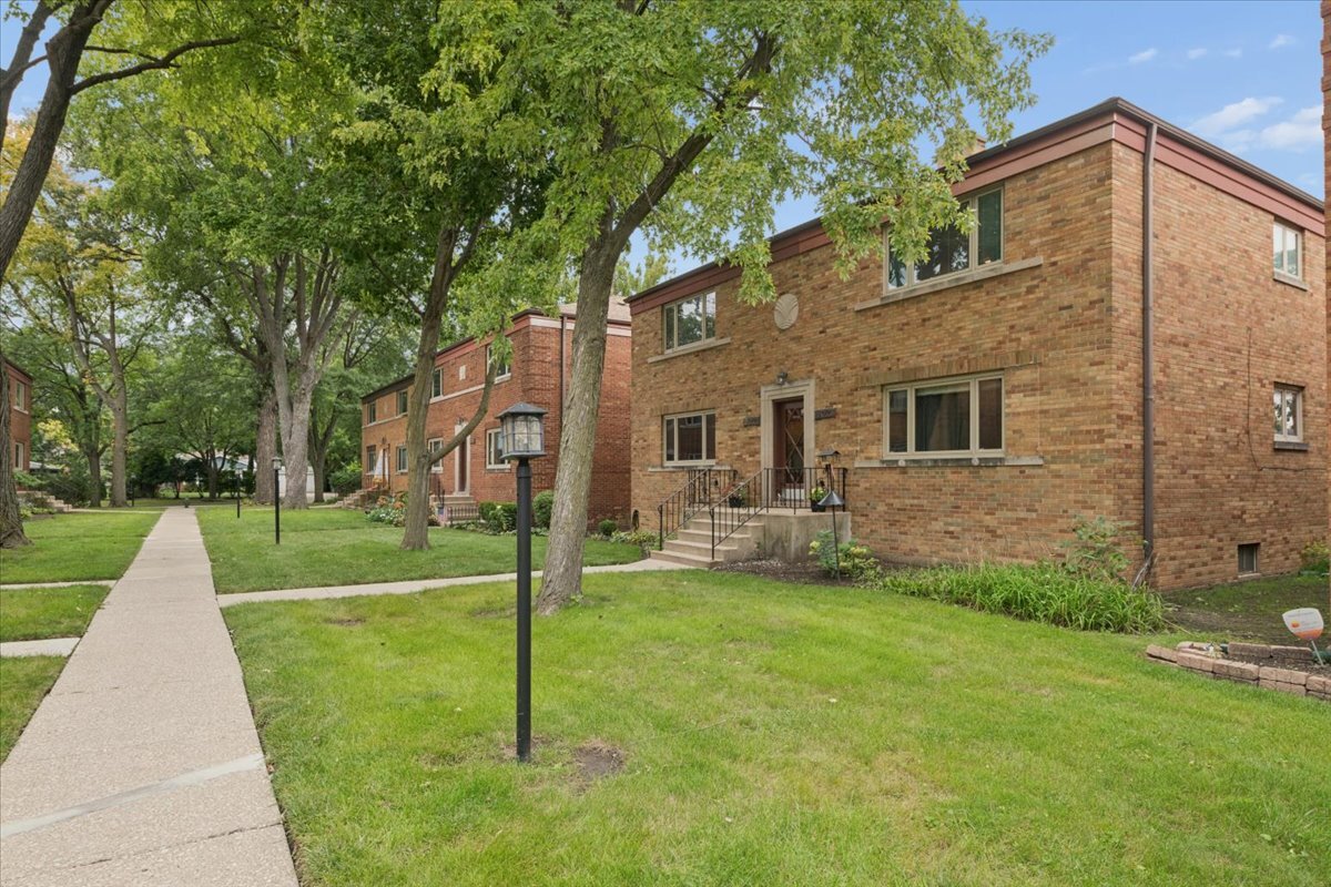8023 Lake Street 2 Property Photo 2