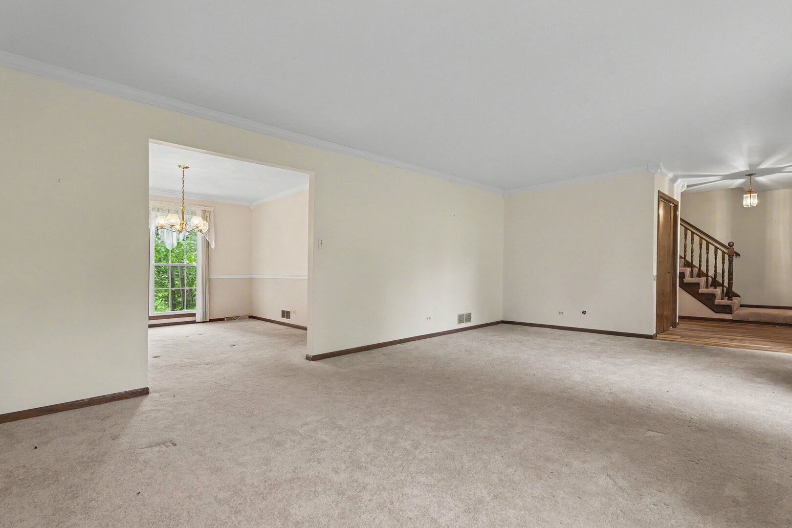 4n649 Petersdorf Road Property Photo 3
