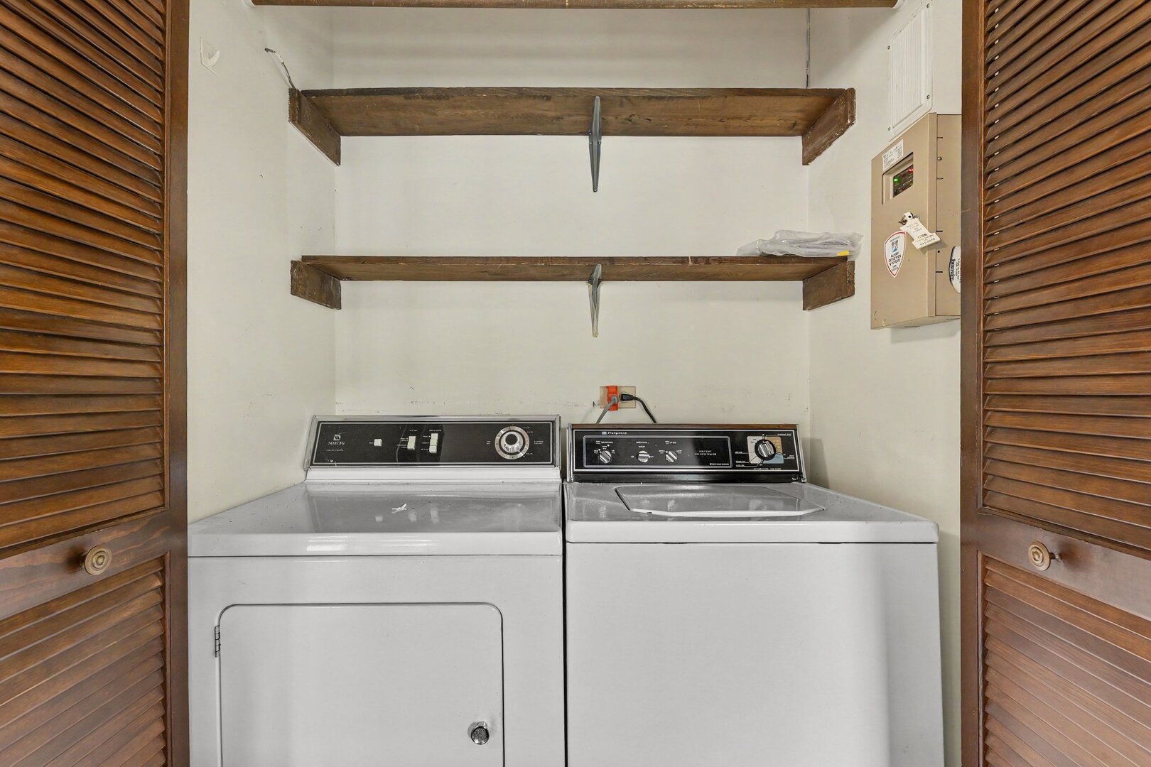 4n649 Petersdorf Road Property Photo 15