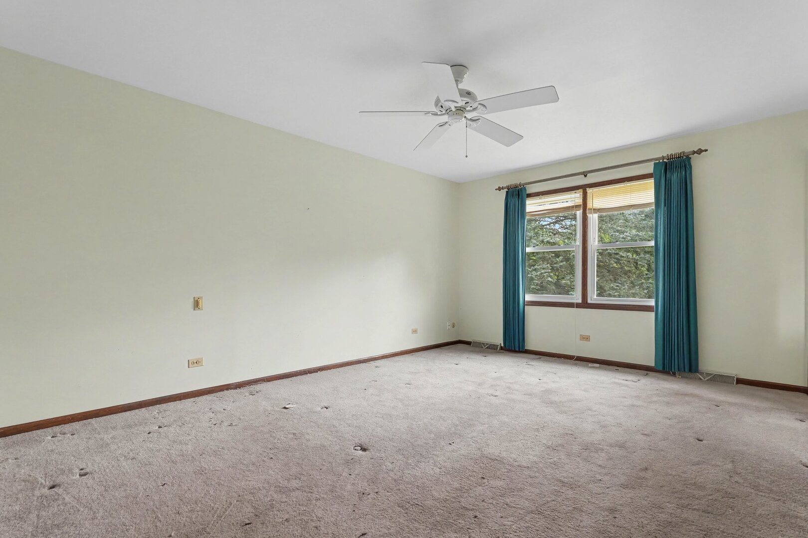 4n649 Petersdorf Road Property Photo 17
