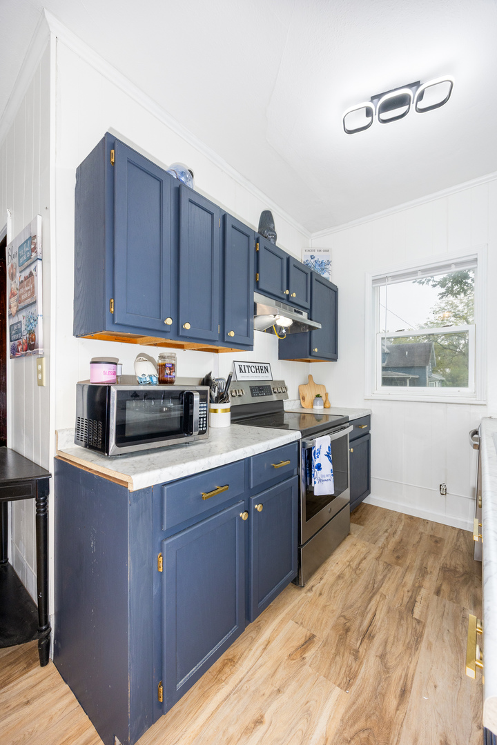 311 E Monroe Avenue Property Photo 15