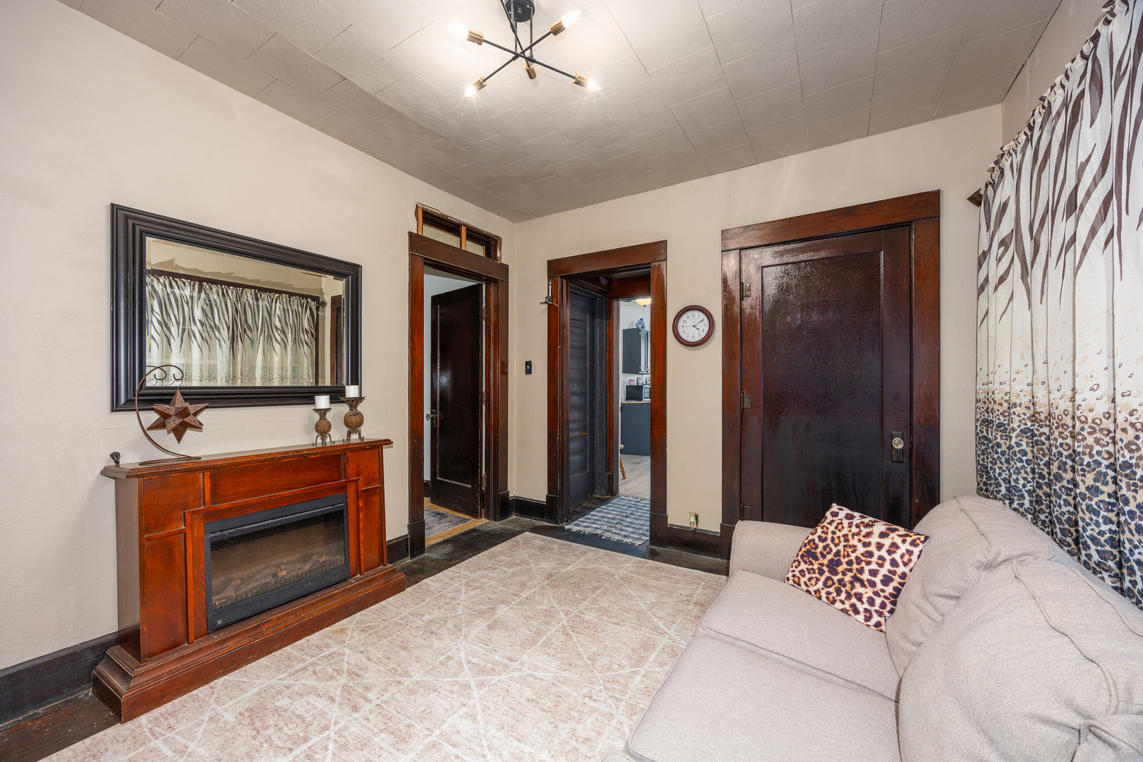 311 E Monroe Avenue Property Photo 17