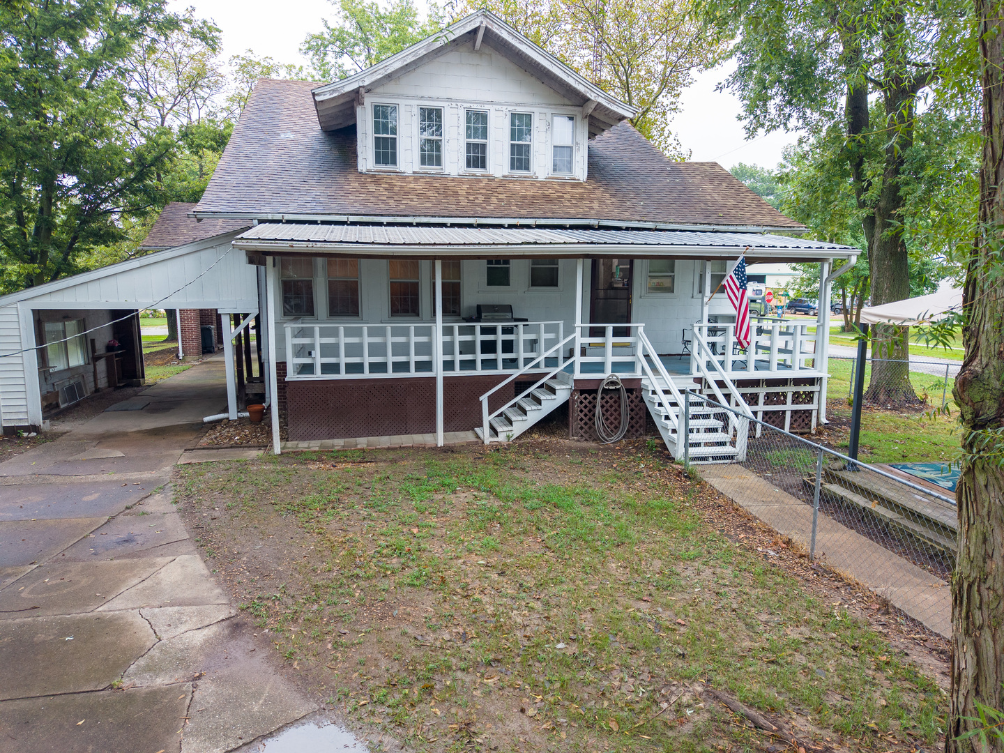 311 E Monroe Avenue Property Photo 25