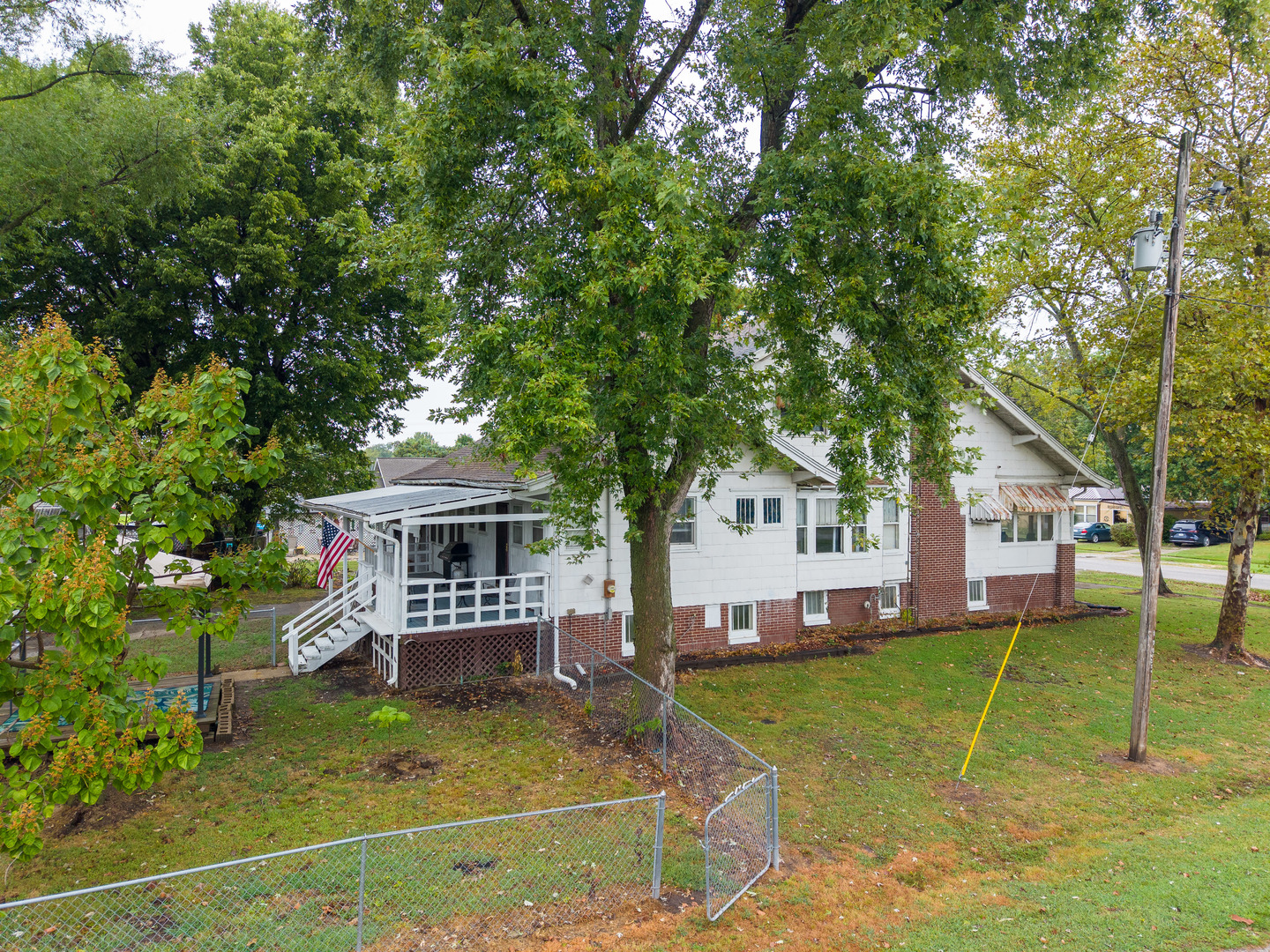311 E Monroe Avenue Property Photo 28