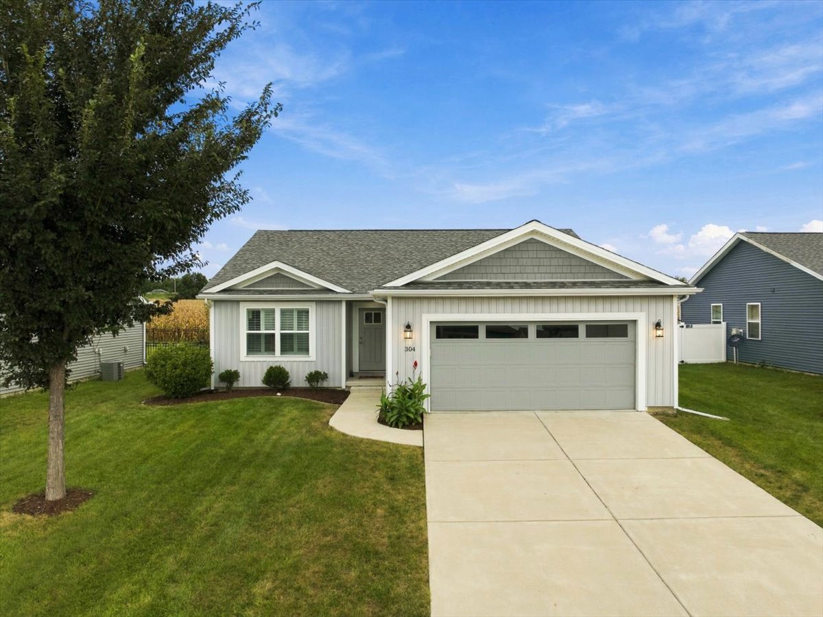 304 Bobwhite Way Property Photo 1