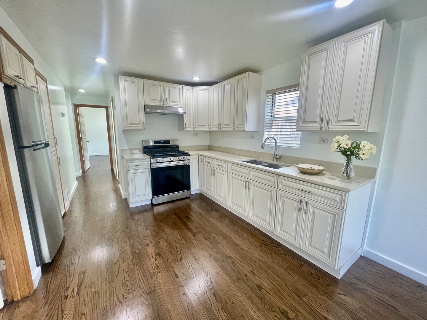 847 W 50th Street Property Photo 21
