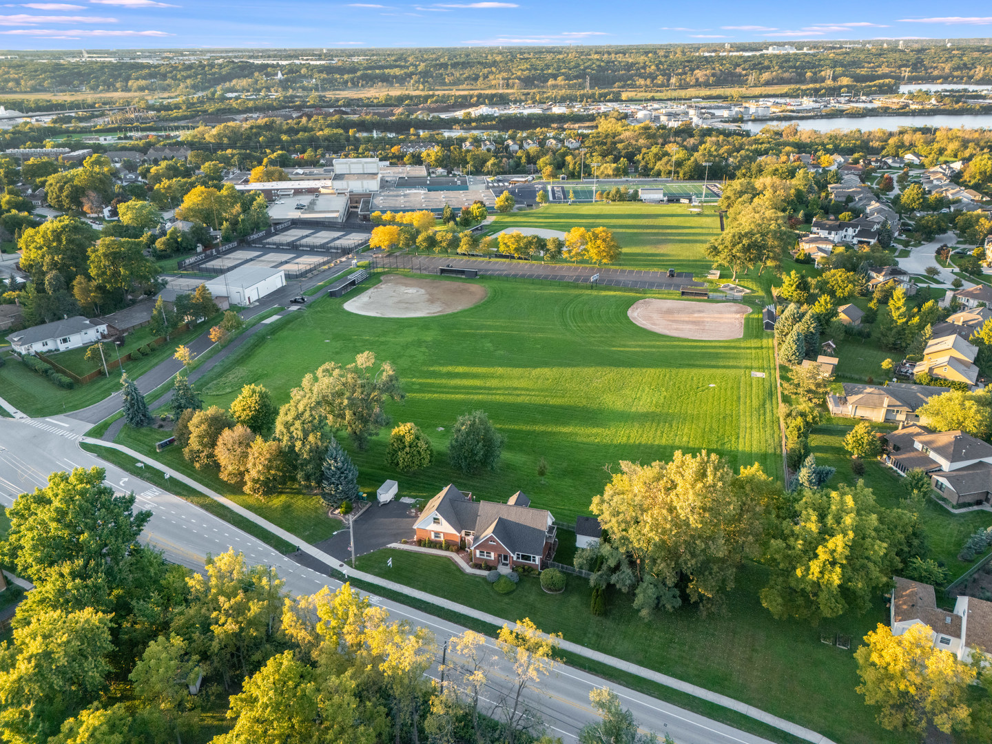 917 Mccarthy Road Property Photo 2
