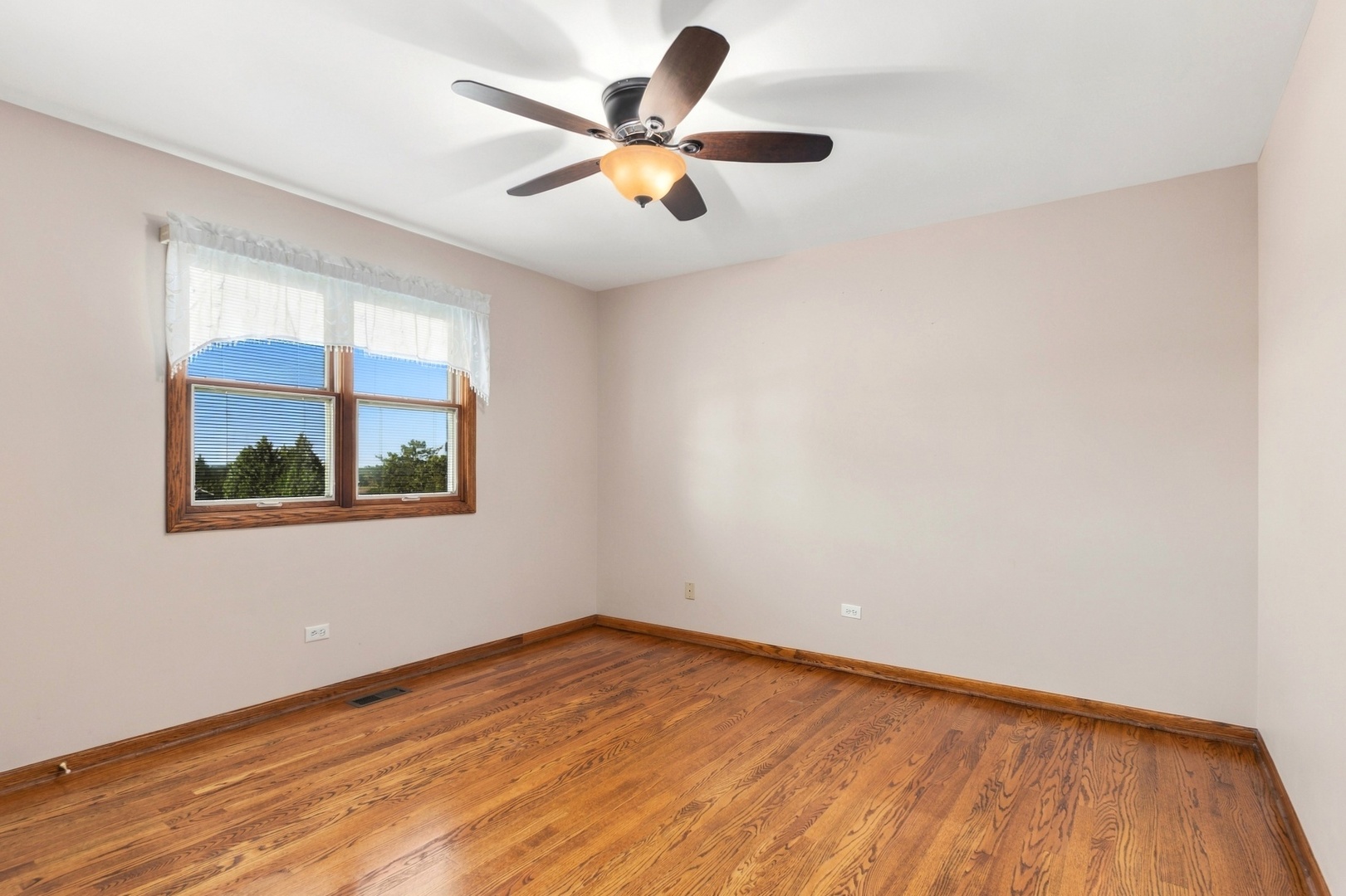 917 Mccarthy Road Property Photo 10