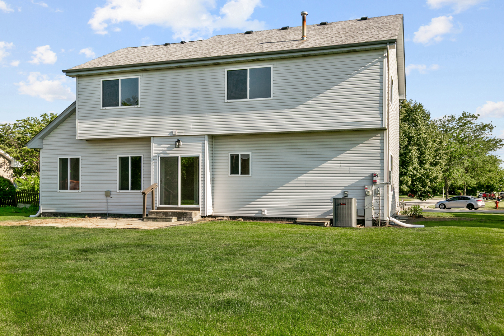 731 Bobwhite Lane Property Photo 2