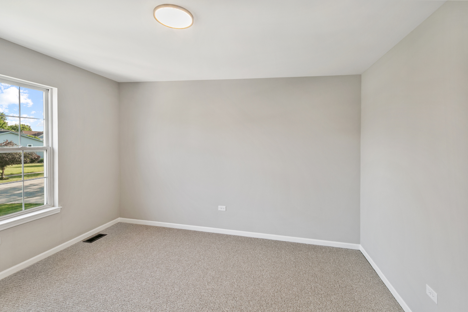 731 Bobwhite Lane Property Photo 22
