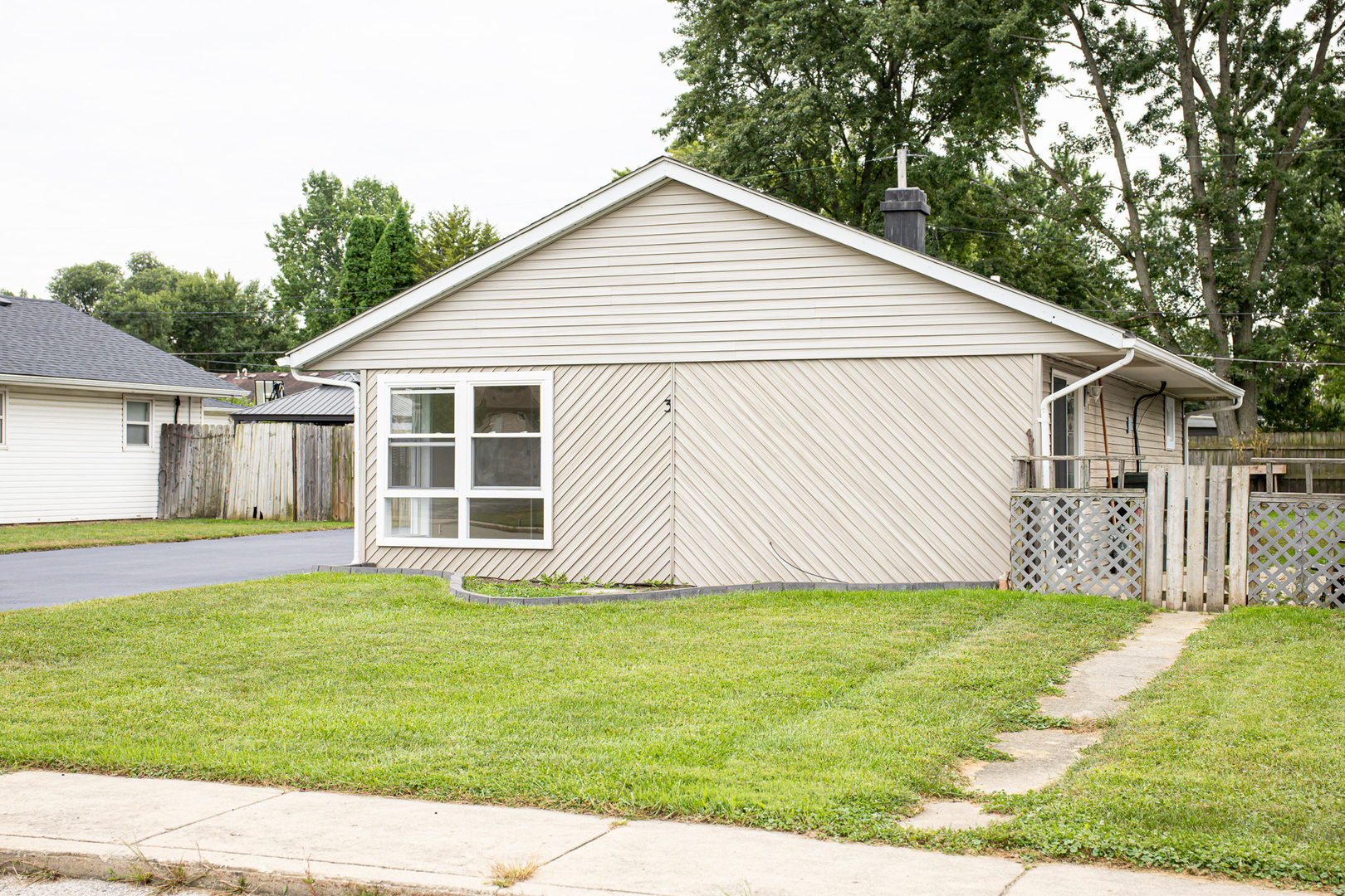 3 Walnut Street Property Photo 4
