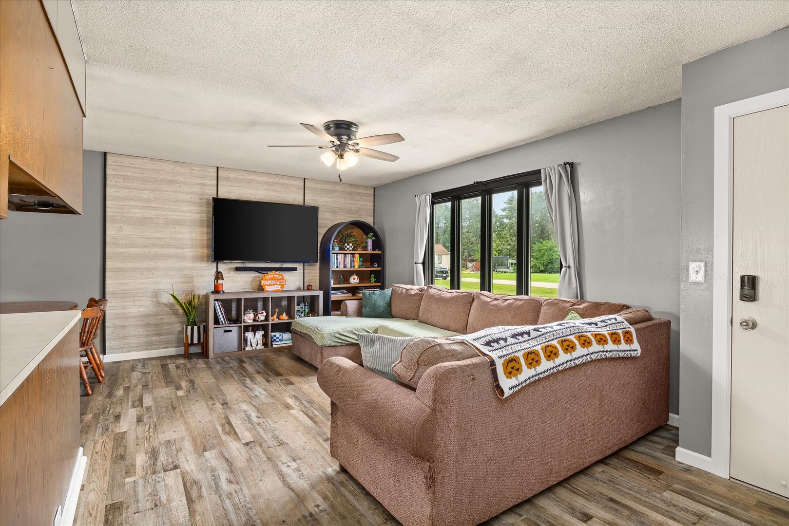 1407 Fulton Street Property Photo 5