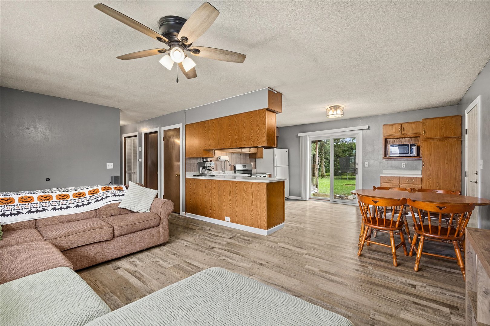1407 Fulton Street Property Photo 10