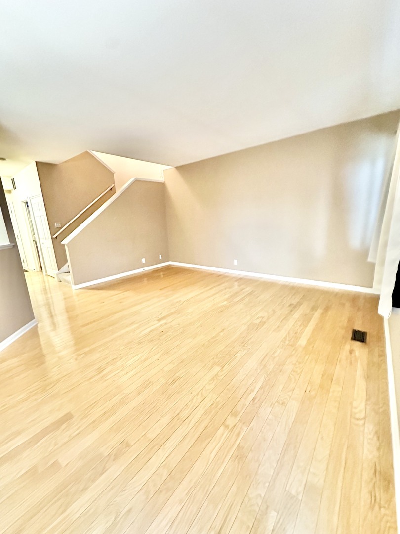 1788 S Wentworth Circle Property Photo 4
