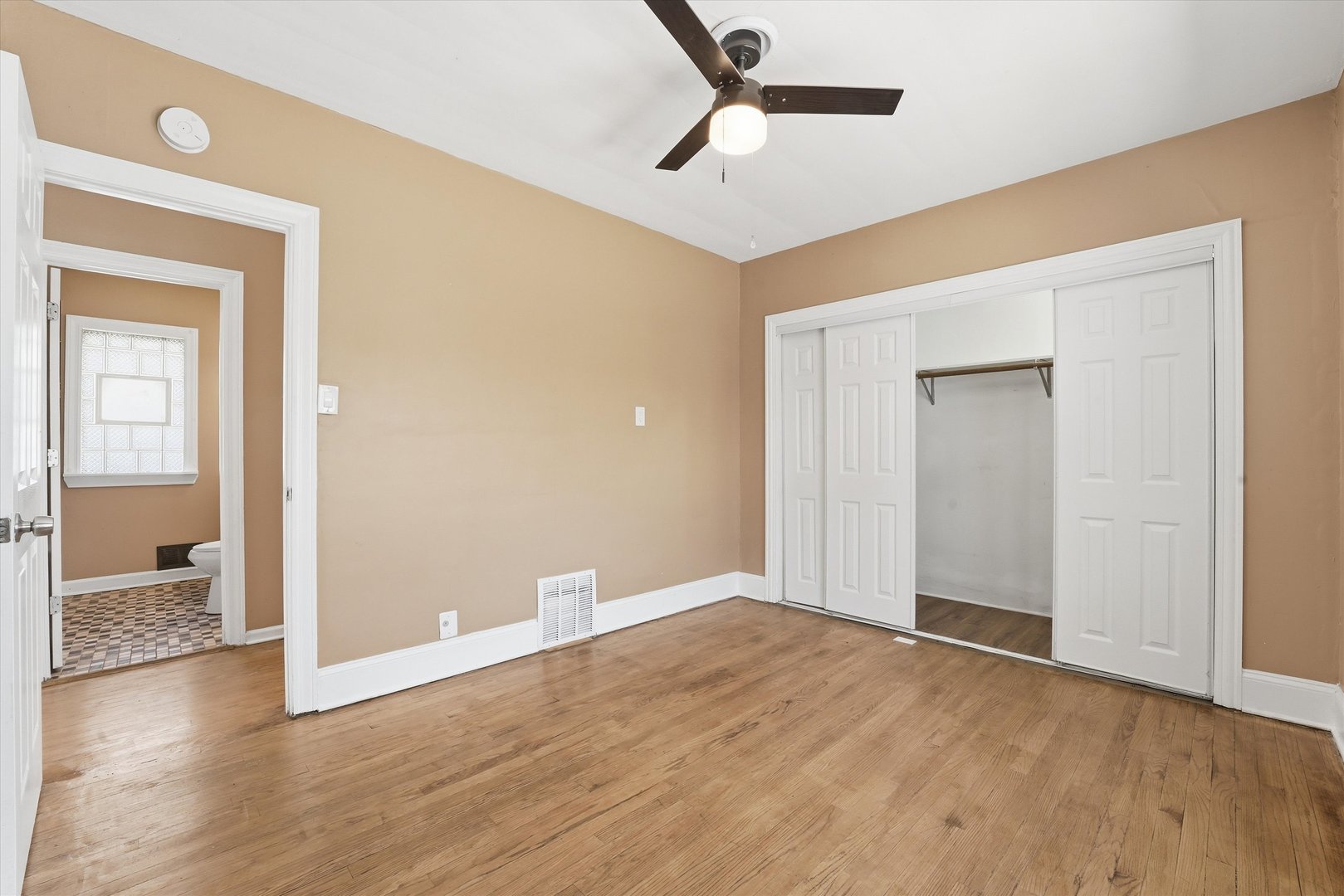 1426 S 18th Avenue Property Photo 14