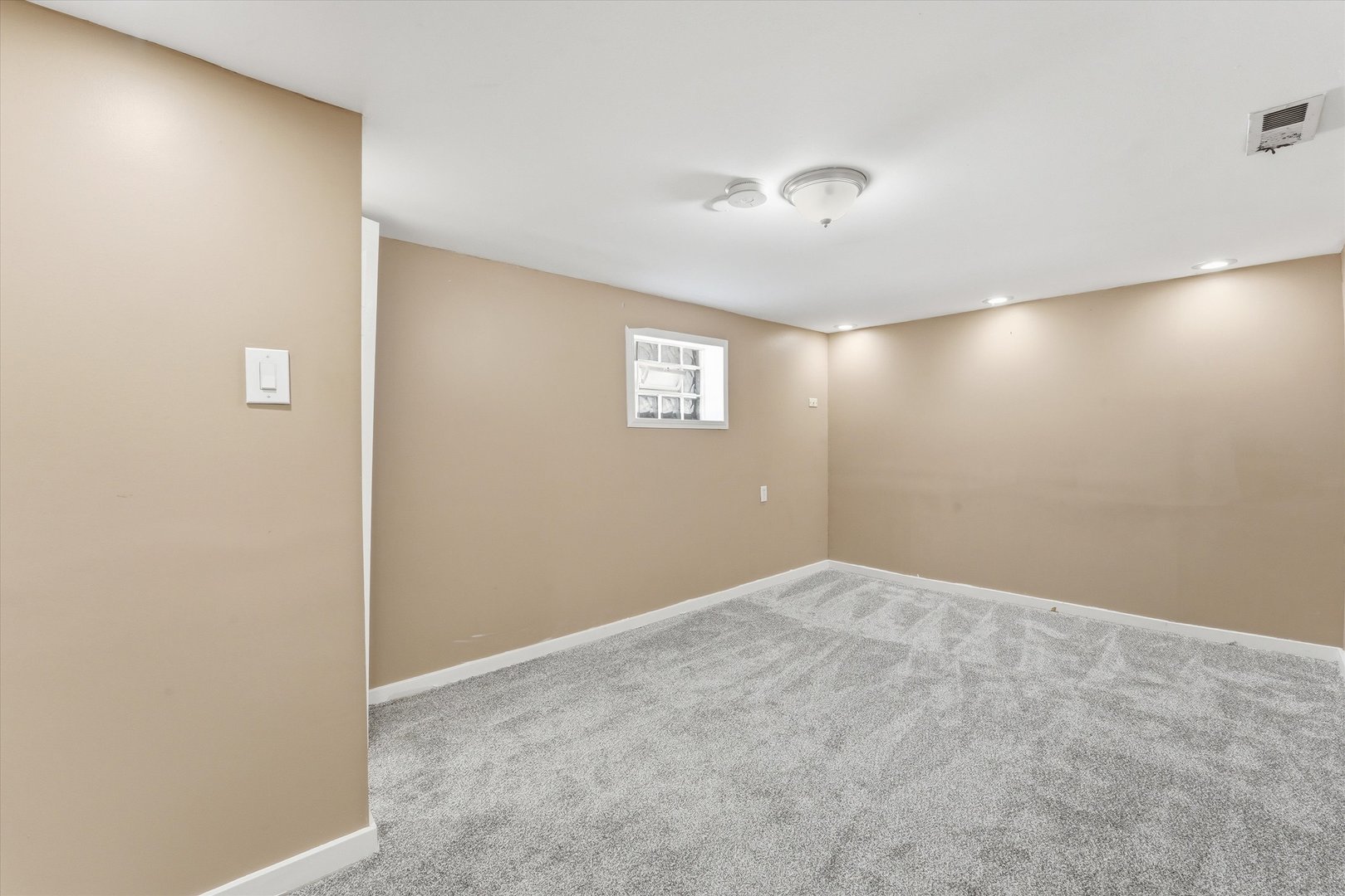 1426 S 18th Avenue Property Photo 24