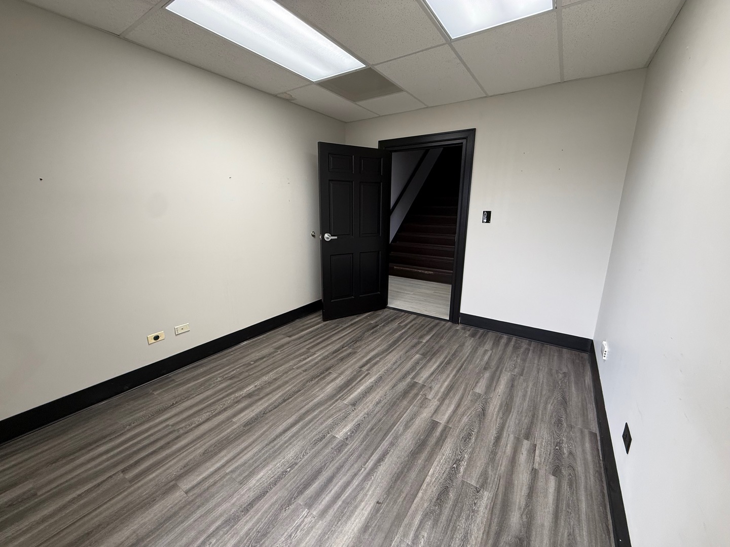 1819 Dot Street 6a Property Photo 2