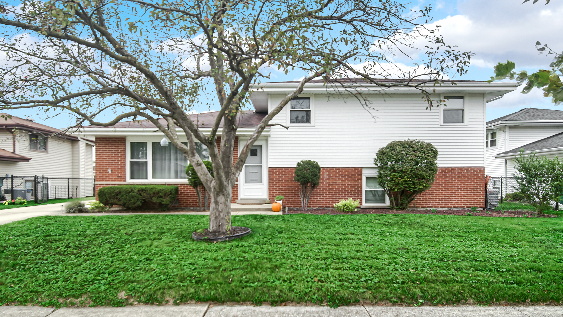 6500 182nd Street Property Photo 1
