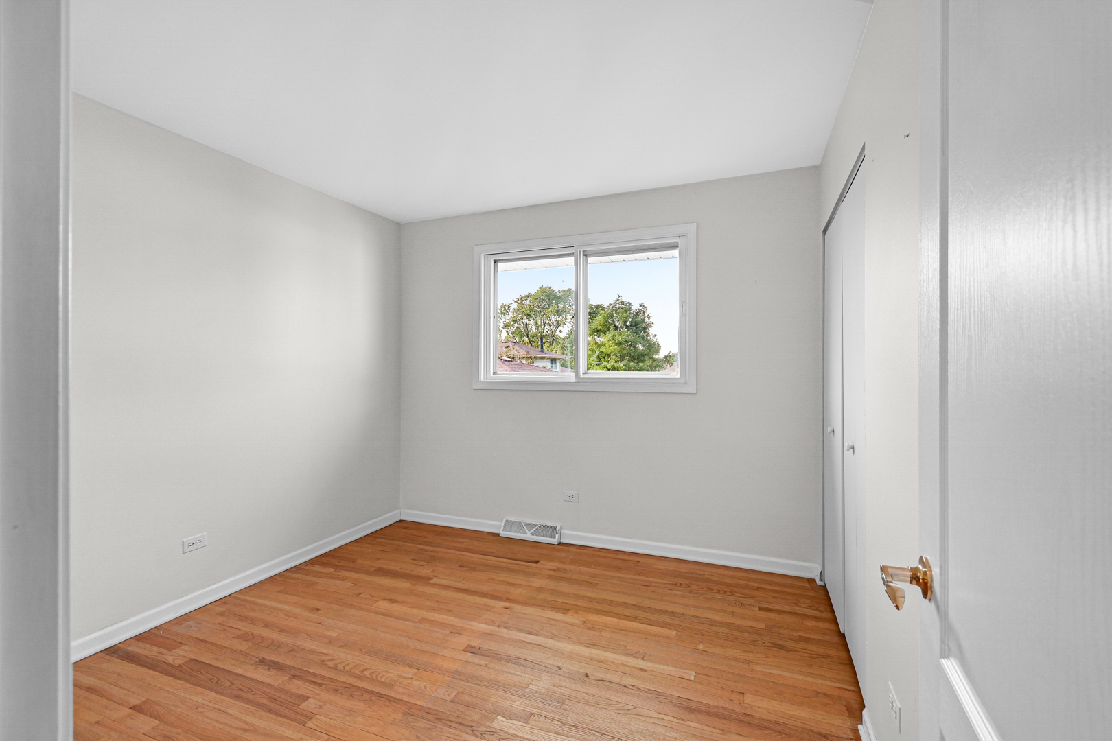 6500 182nd Street Property Photo 14