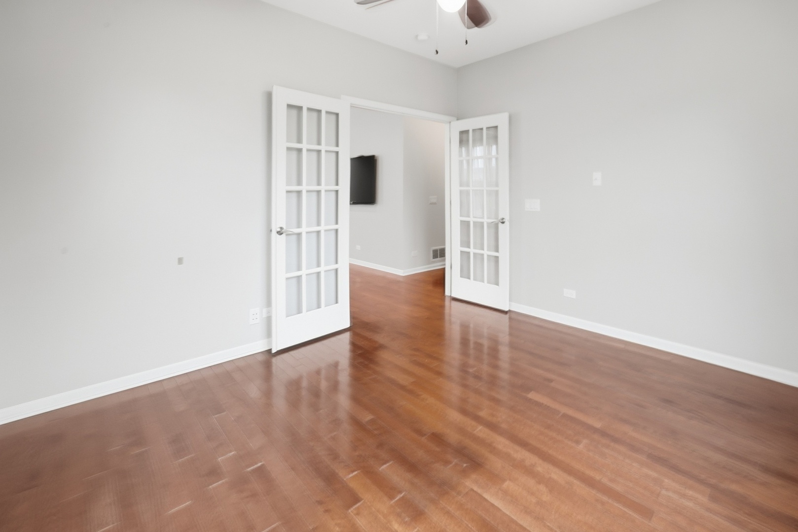 400 Concord Court Property Photo 3