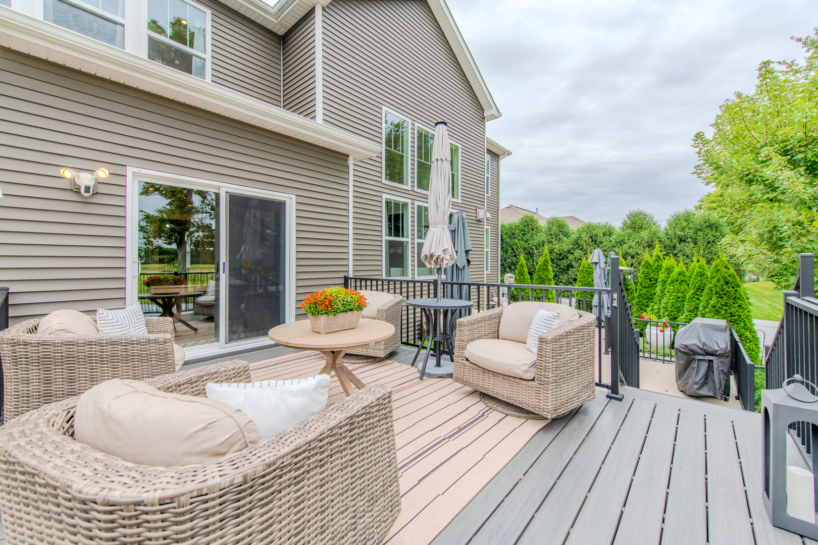 24713 Sleepy Hollow Lane Property Photo 12