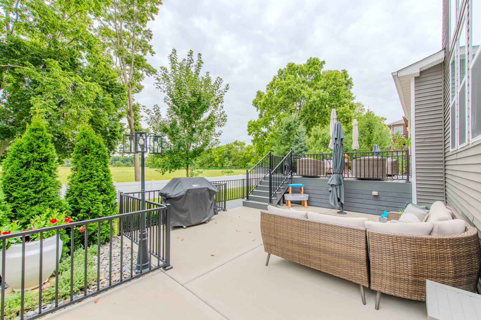 24713 Sleepy Hollow Lane Property Photo 17