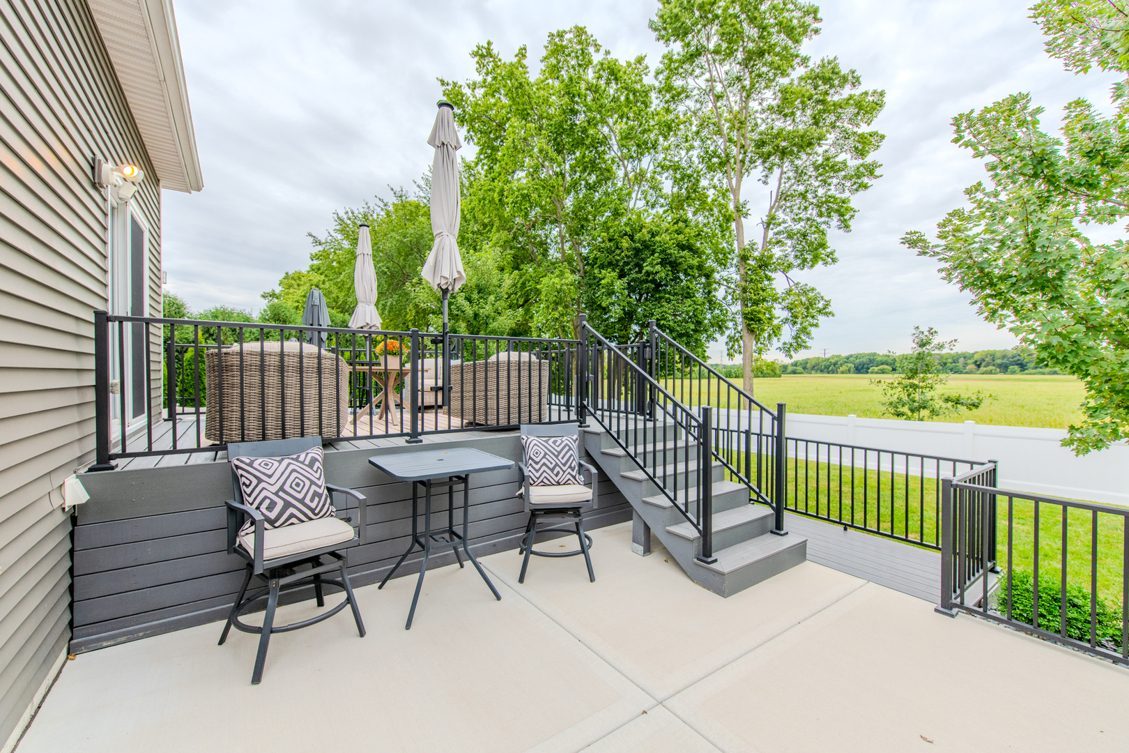 24713 Sleepy Hollow Lane Property Photo 18