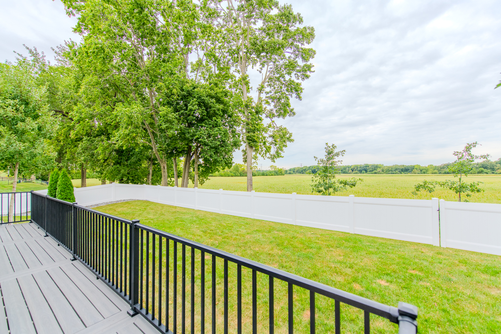 24713 Sleepy Hollow Lane Property Photo 19