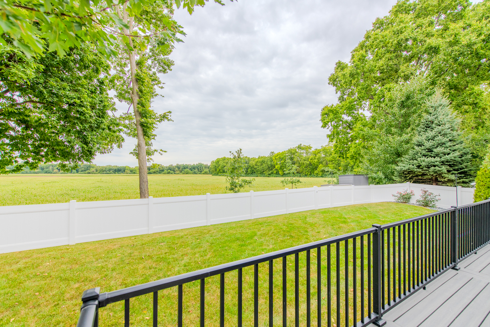 24713 Sleepy Hollow Lane Property Photo 20