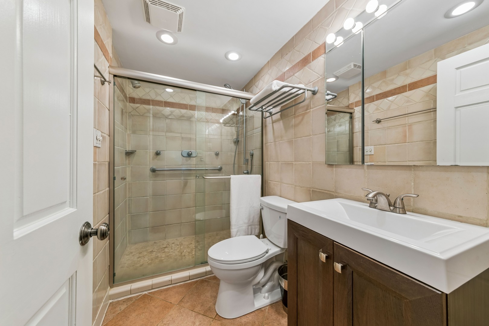 1501 E Elm Street Property Photo 13