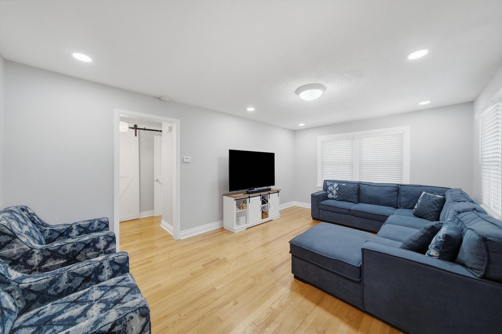 2115 Halsey Drive Property Photo 4