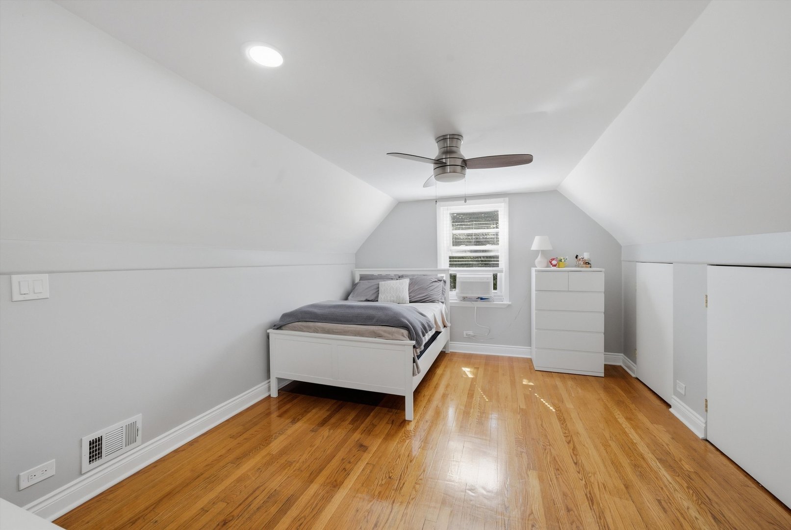 2115 Halsey Drive Property Photo 16