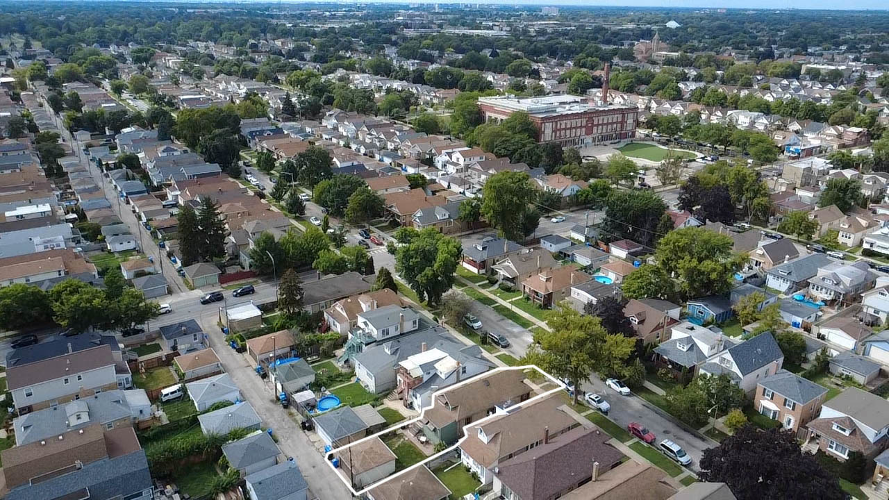 5941 W Waveland Avenue Property Photo 31