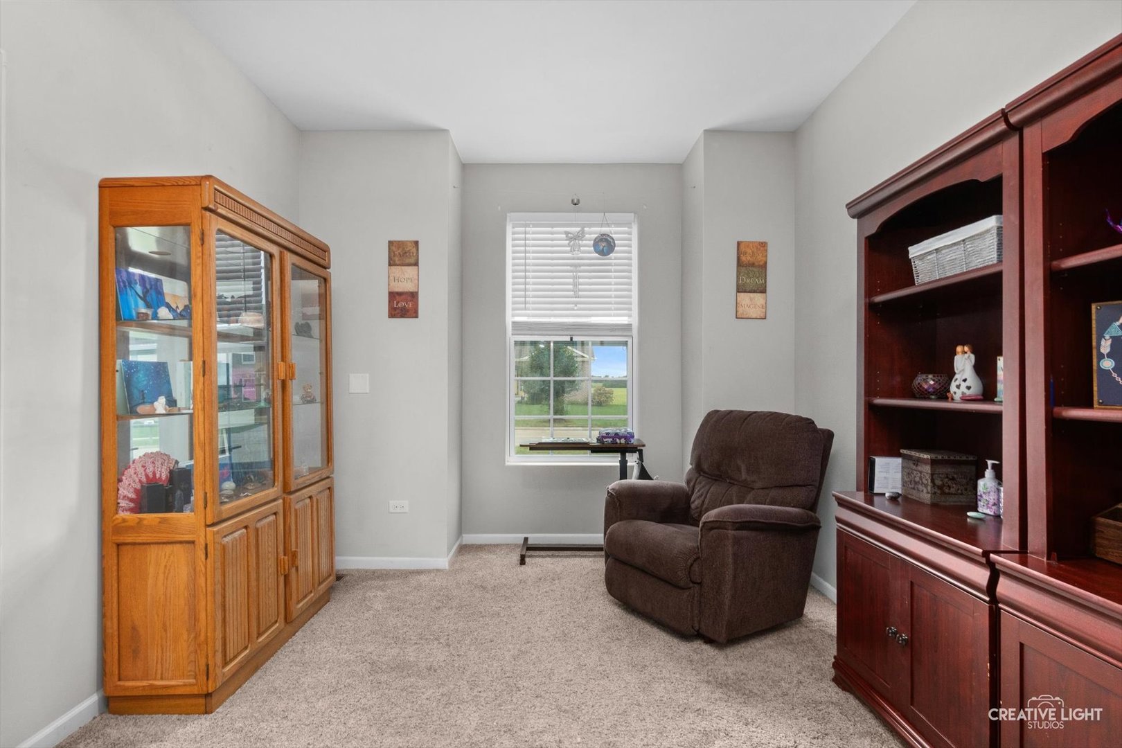 991 S Carly Circle Property Photo 8
