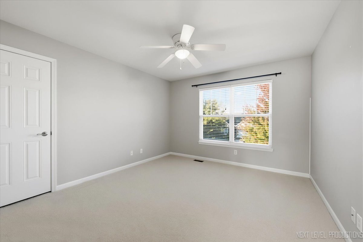 0n649 Bowdish Drive Property Photo 20