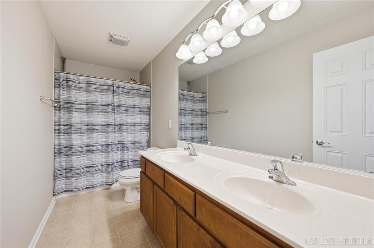 0n649 Bowdish Drive Property Photo 23