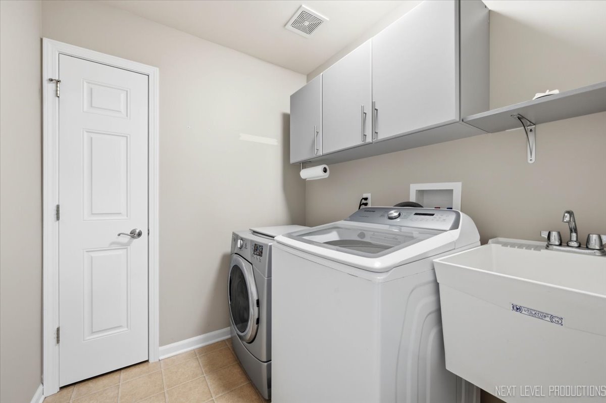 0n649 Bowdish Drive Property Photo 29