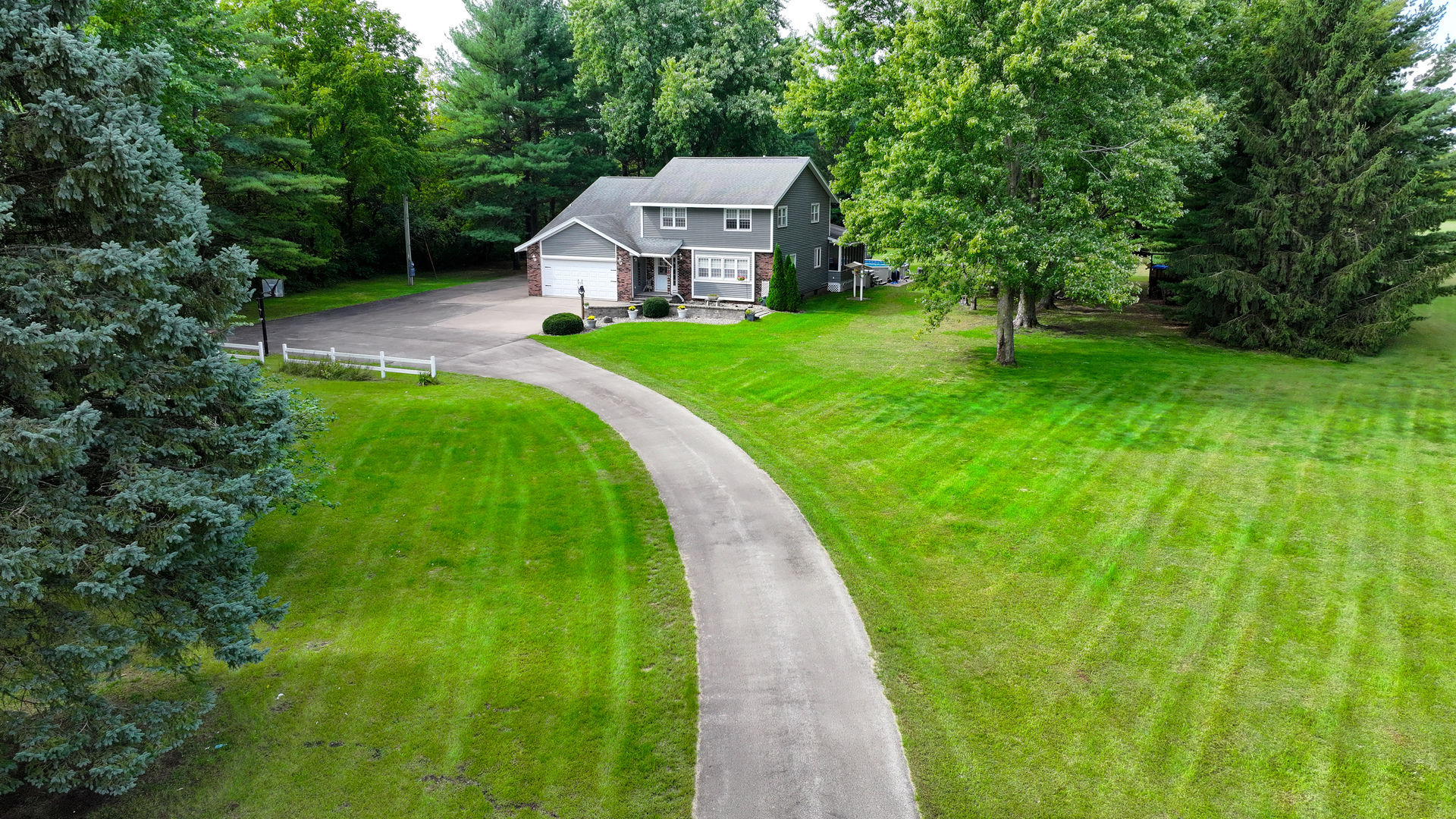 1314 Illinois Route 84 Property Photo 1