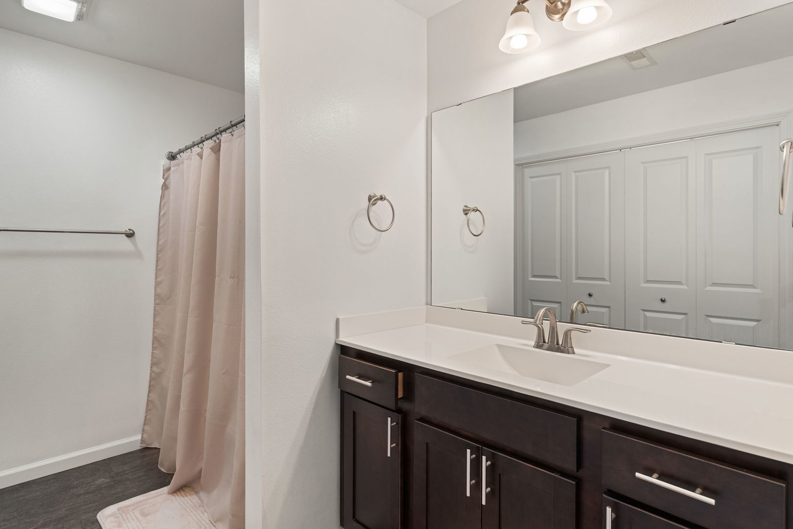 420 E Franklin Street 202 Property Photo 17