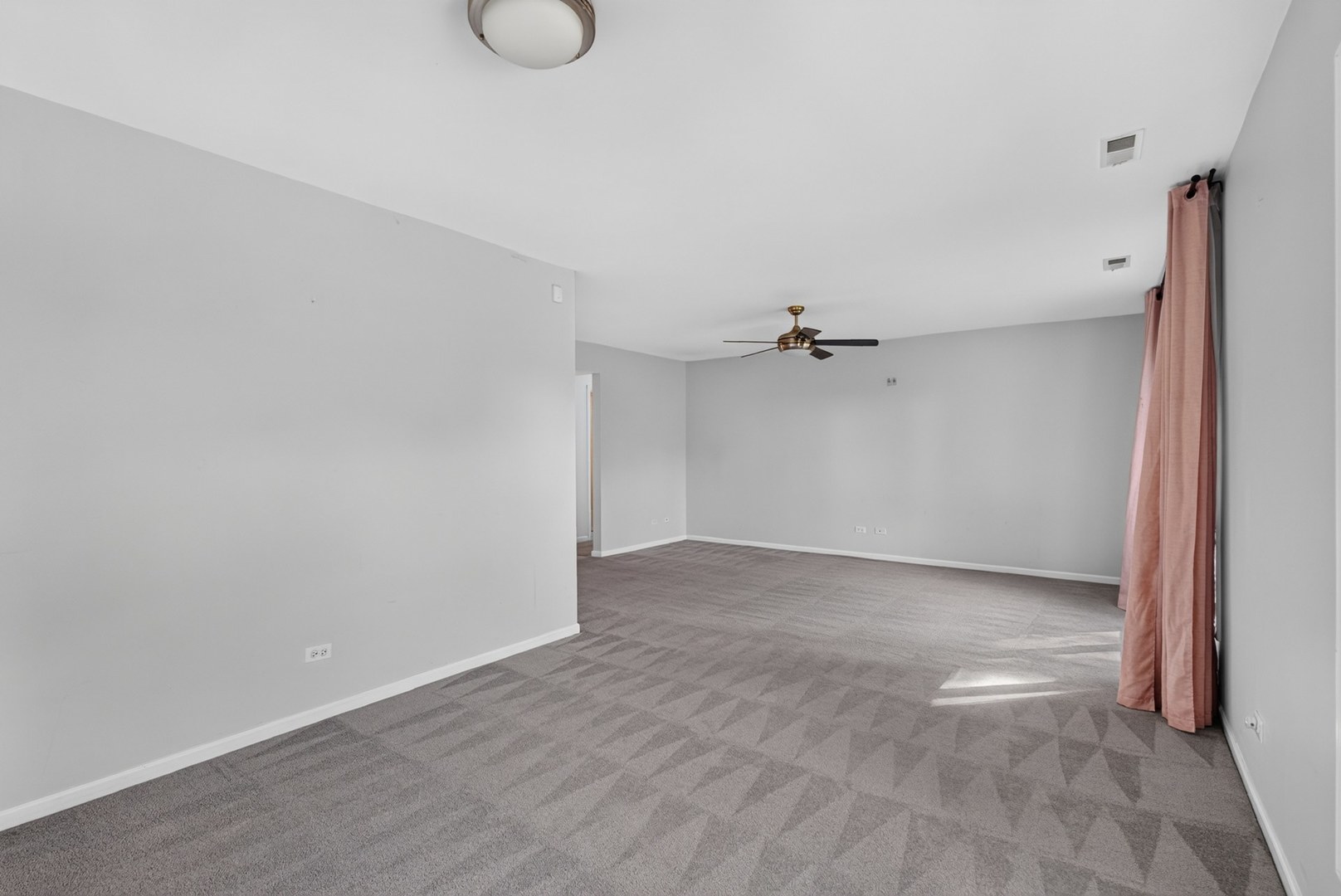 1025 Mayfield Lane Property Photo 7