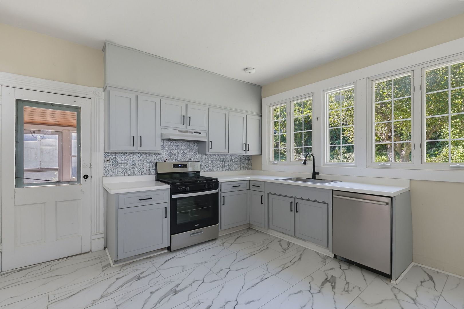 1312 Esplanade Avenue Property Photo 15
