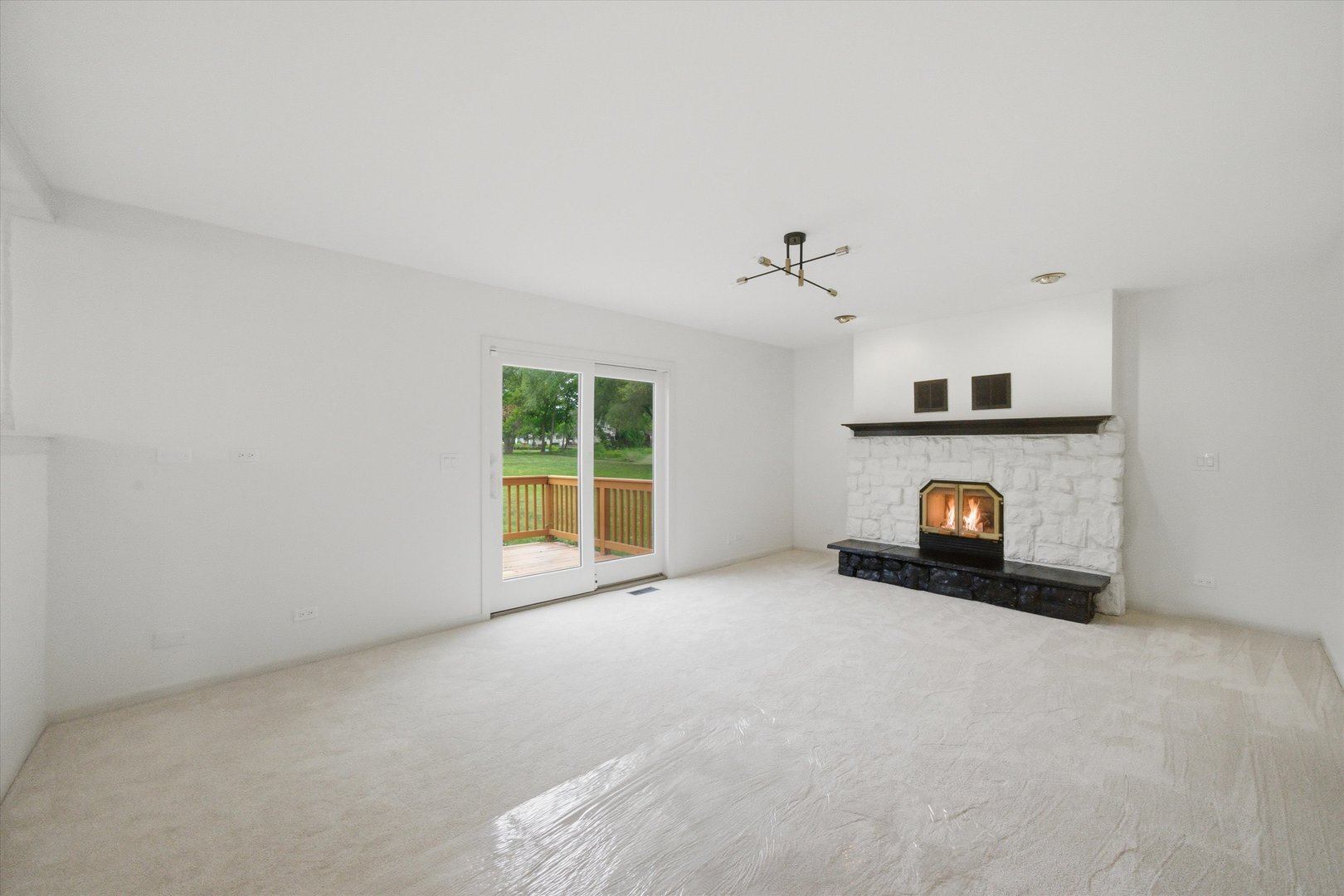 518 Meadow Court Property Photo 4
