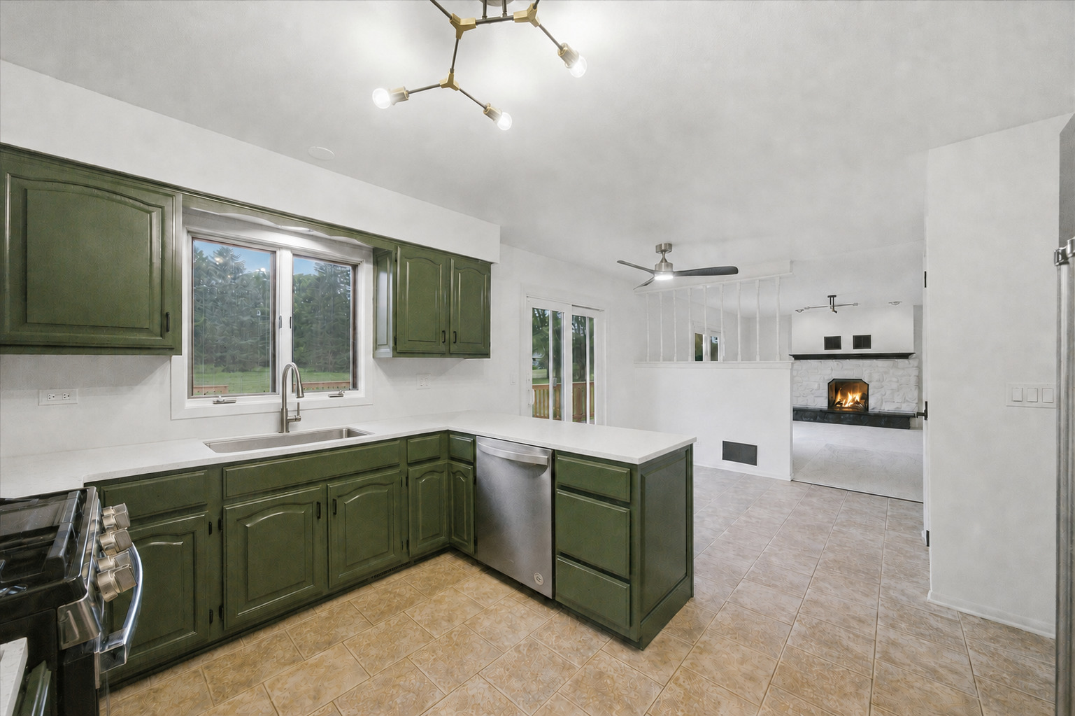 518 Meadow Court Property Photo 7