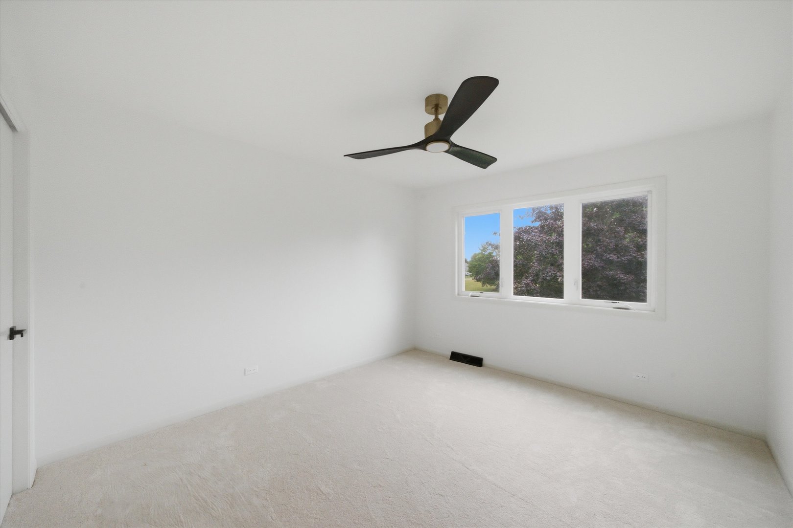 518 Meadow Court Property Photo 16