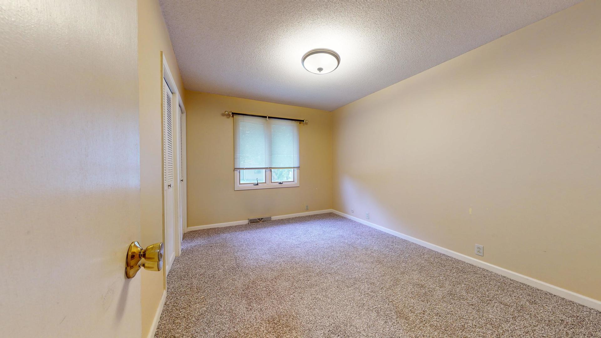 408 Park Lane Drive Property Photo 10
